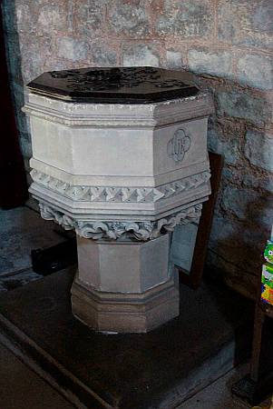 Dacre - The Font